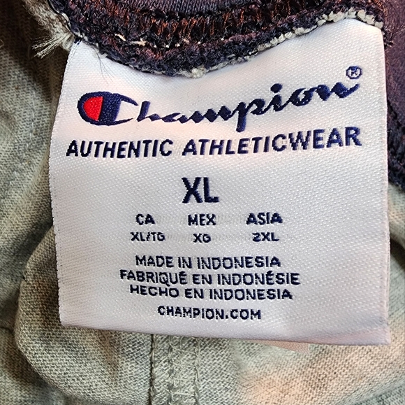 Champion shorts - Picture 6 of 6